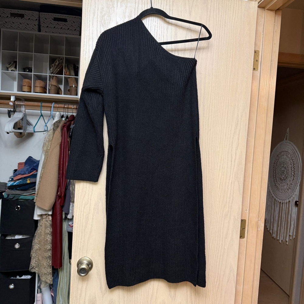 Zara Sweater - Picture 5 of 9